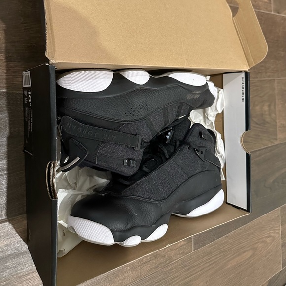 Jordan 6 Rings - Picture 2 of 3